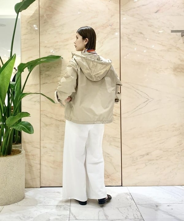 AONO SHIKAMAさんの「BEAMS WOMEN｜【別注】SLOANE / 裏毛 半袖 スウェット」を使ったコーディネート