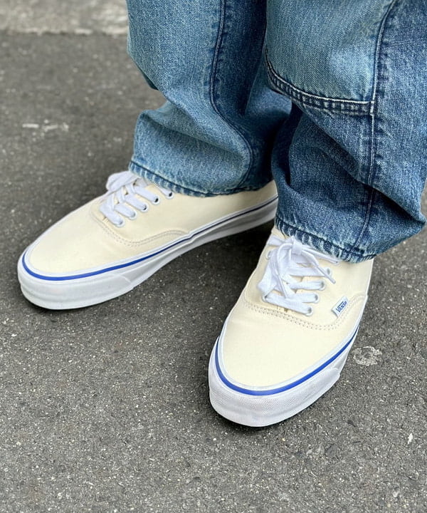 Kellyさんの「BEAMS WOMEN｜クレイジー 5ポケット パンツ」を使ったコーディネート