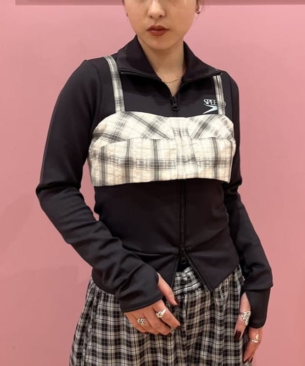シオンさんの「BEAMS WOMEN｜チェック ビスチェ」を使ったコーディネート