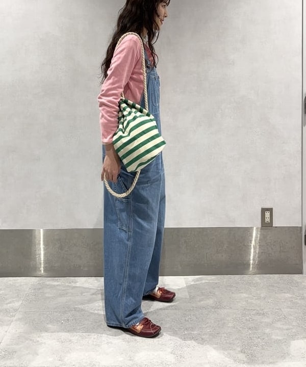 み　う　ちさんの「BEAMS WOMEN｜【別注】BIGMAC / デニム オーバーオール 25SS」を使ったコーディネート