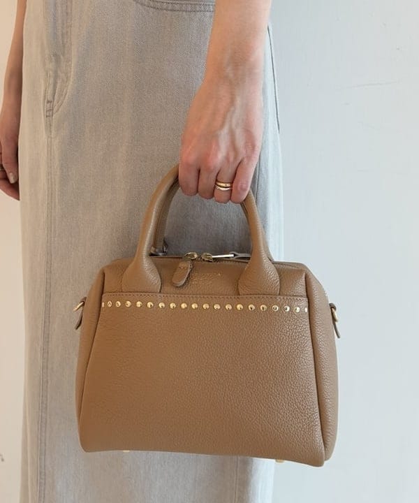 makita mikaさんの「BEAMS WOMEN｜エディター坪田あさみ × woadblue × Demi-Luxe BEAMS / 別注 サイドスリット スカート」を使ったコーディネート