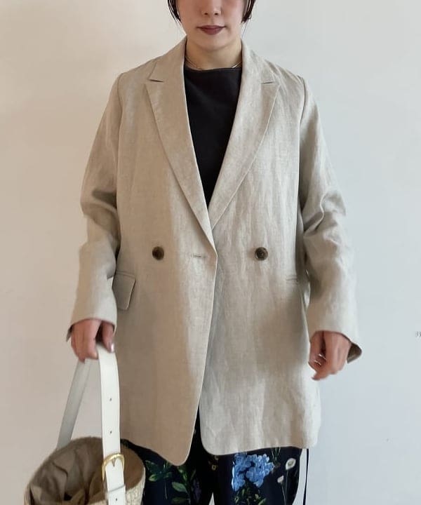 SAKAIさんの「BEAMS WOMEN｜ダブルブレスト リネン ジャケット」を使ったコーディネート