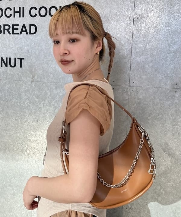 ナカノ アイさんの「BEAMS WOMEN｜」を使ったコーディネート