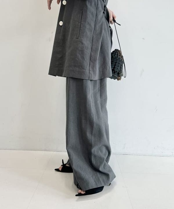 大川 美咲さんの「BEAMS WOMEN｜AK+1 /  リネン混 オールインワン」を使ったコーディネート