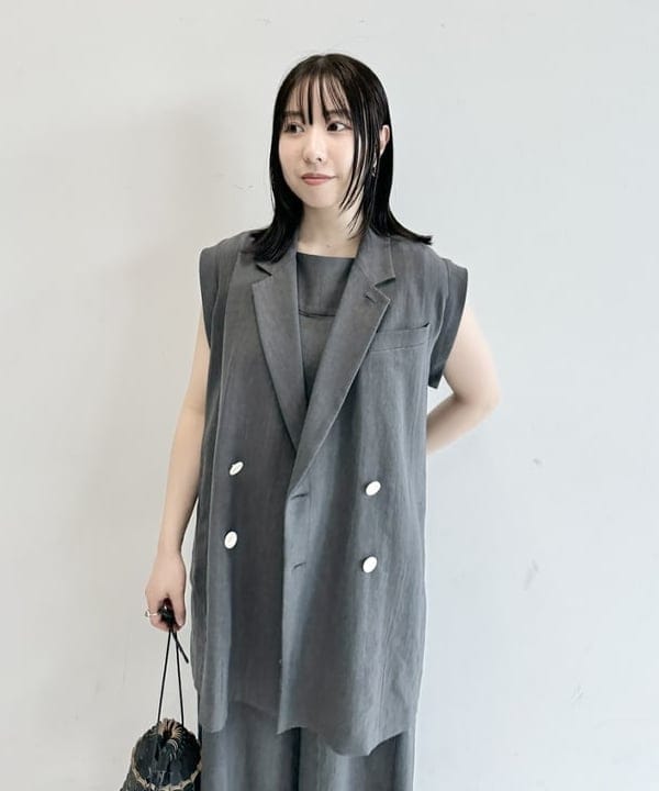 大川 美咲さんの「BEAMS WOMEN｜AK+1 /  リネン混 オールインワン」を使ったコーディネート