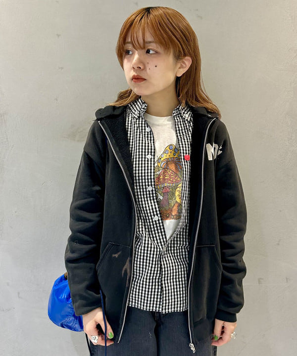 ナツハさんの「BEAMS WOMEN｜100/2 ギンガムチェック ボタンダウン シャツ NEW」を使ったコーディネート