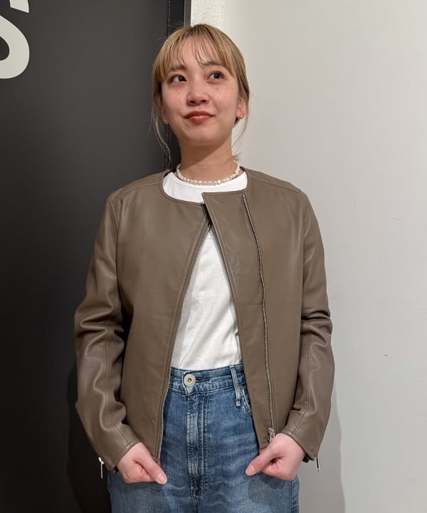 Ito_ririkaさんの「BEAMS WOMEN｜マット シープスキン ノーカラー ライダース ブルゾン」を使ったコーディネート