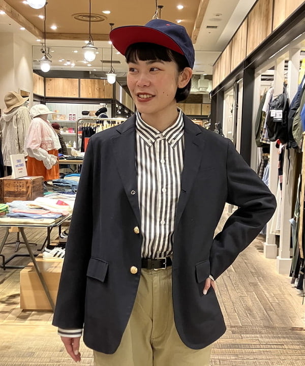 葵さんの「BEAMS WOMEN｜【別注】NEW ERA / 950 スナップ バック 2トーン キャップ」を使ったコーディネート