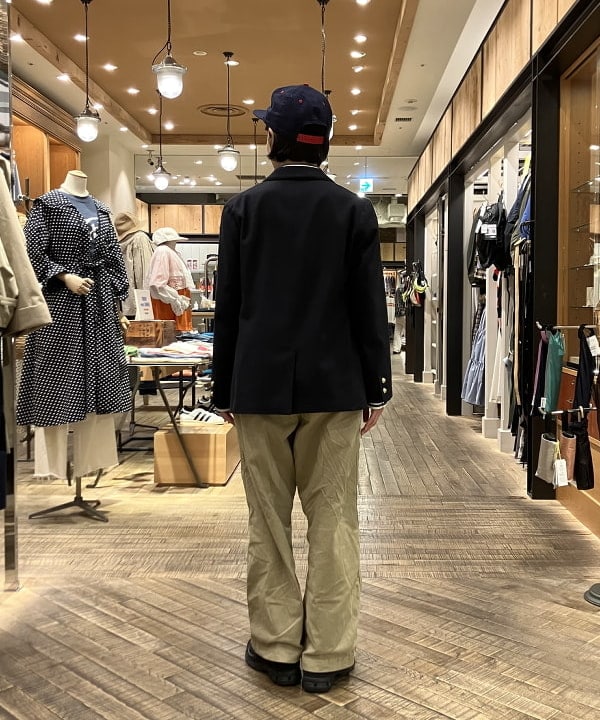 葵さんの「BEAMS WOMEN｜【別注】NEW ERA / 950 スナップ バック 2トーン キャップ」を使ったコーディネート