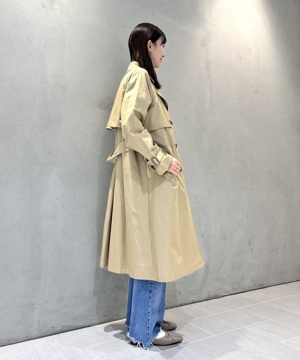 ヒライさんの「BEAMS WOMEN｜ライト トレンチコート」を使ったコーディネート