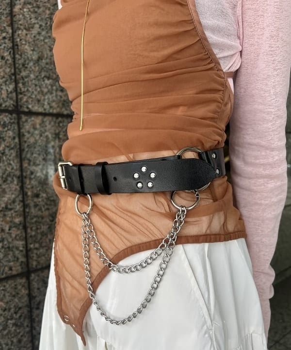 あさひさんの「BEAMS WOMEN｜グロッシー バルーン スカート」を使ったコーディネート