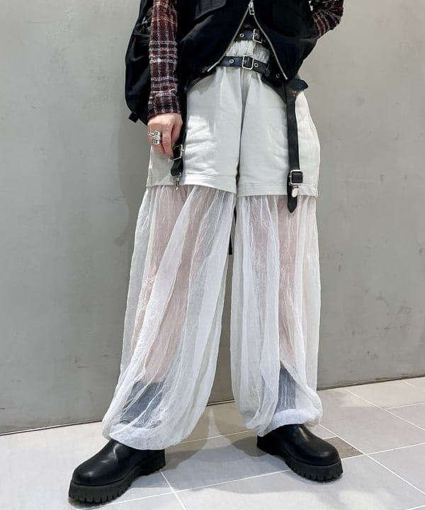 カタヤマ アヤさんの「BEAMS WOMEN｜シアー プリント クルーネック Tシャツ」を使ったコーディネート