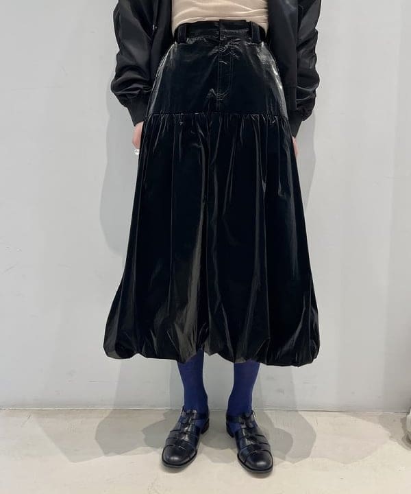 神坂 莉子さんの「BEAMS WOMEN｜アーム ギャザー MA-1 ブルゾン」を使ったコーディネート