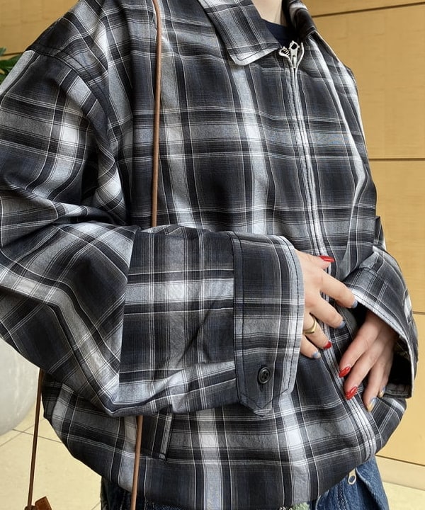 Hazukiさんの「BEAMS WOMEN｜ショート チェック ブルゾン」を使ったコーディネート