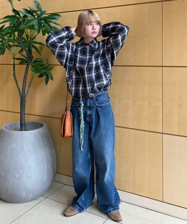 Hazukiさんの「BEAMS WOMEN｜ショート チェック ブルゾン」を使ったコーディネート