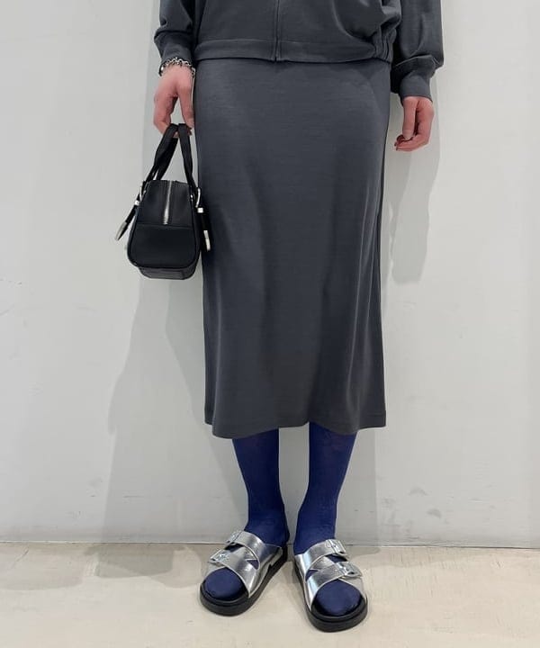 神坂 莉子さんの「BEAMS WOMEN｜ナイロン ボストン バッグ」を使ったコーディネート