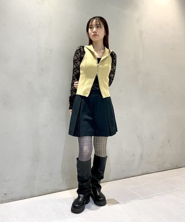 カタヤマ アヤさんの「BEAMS WOMEN｜キルティング ノーカラー ブルゾン」を使ったコーディネート