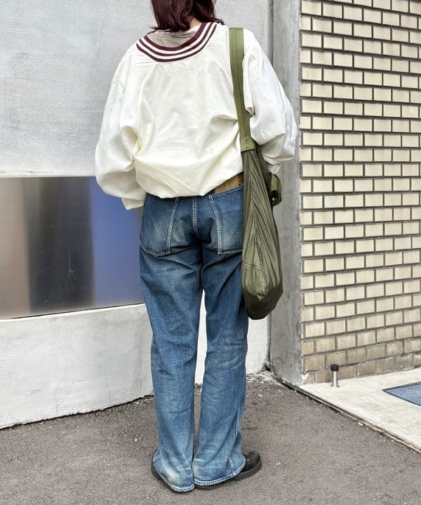 SHINAGAWAさんの「BEAMS WOMEN｜【別注】BUZZ RICKSON’s / USED USARMY PANTS」を使ったコーディネート