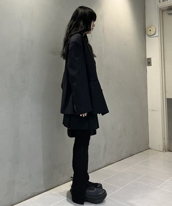 須賀さんの「BEAMS WOMEN｜【別注】FRED PERRY / Pleated Shorts」を使ったコーディネート