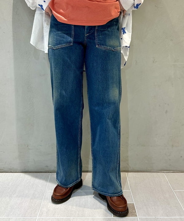 スミレさんの「BEAMS WOMEN｜【別注】BUZZ RICKSON’s / USED USARMY PANTS」を使ったコーディネート