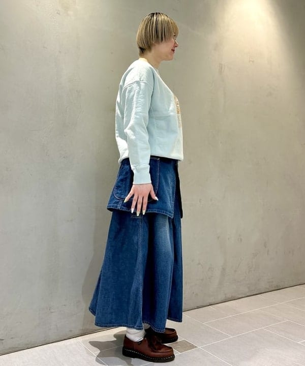 スミレさんの「BEAMS WOMEN｜orSlow / 30's ペインター ロング デニム スカート」を使ったコーディネート
