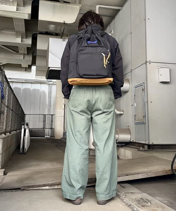 槙山 賢斗さんの「BEAMS WOMEN｜クレイジー トラックトップ ブルゾン」を使ったコーディネート