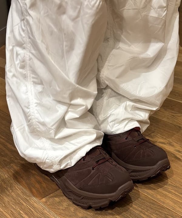 三宅 康平さんの「BEAMS WOMEN｜ARC'TERYX / Granville 30 Carryall Bag」を使ったコーディネート
