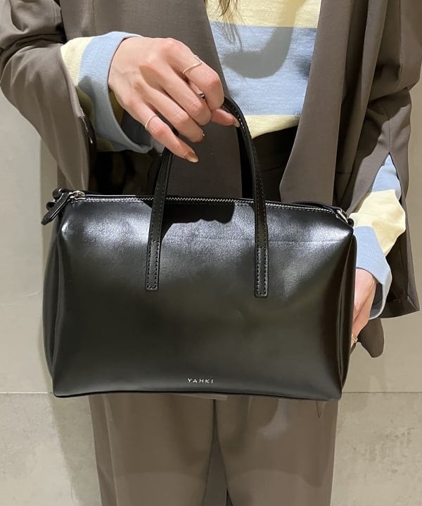 nodokaさんの「BEAMS WOMEN｜スラッシュスリーブ Vネック ジャケット」を使ったコーディネート