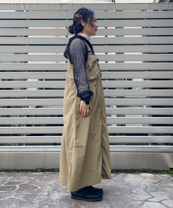 コウリキ　マミさんの「BEAMS WOMEN｜ナイロン フィッシング ベスト アレンジ ワンピース」を使ったコーディネート