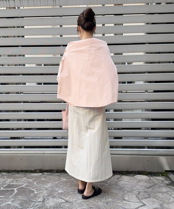 YUIさんの「BEAMS WOMEN｜AK+1 / ネックギャザー ワンピース」を使ったコーディネート