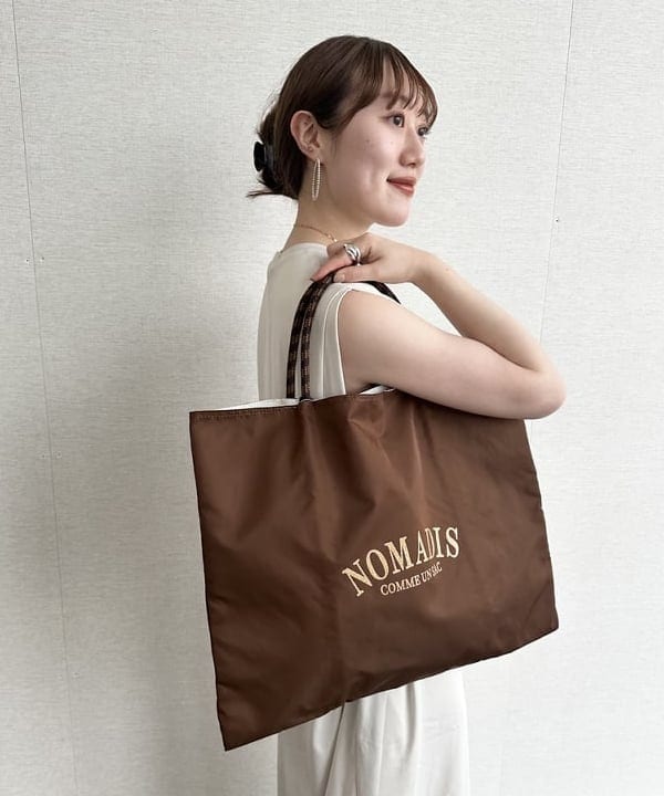 大浦 栞さんの「BEAMS WOMEN｜【別注】SLOANE / タックショルダー ワンピース」を使ったコーディネート