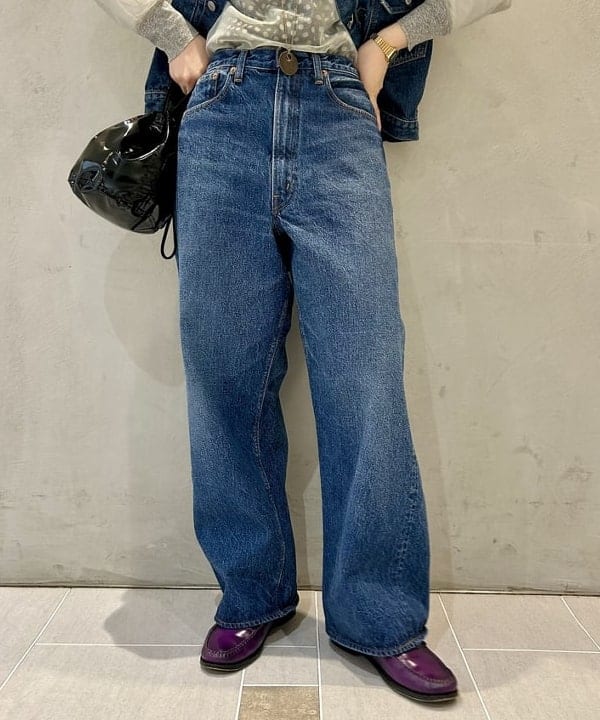 ナツハさんの「BEAMS WOMEN｜【別注】orSlow / ワイド フィット デニム パンツ」を使ったコーディネート