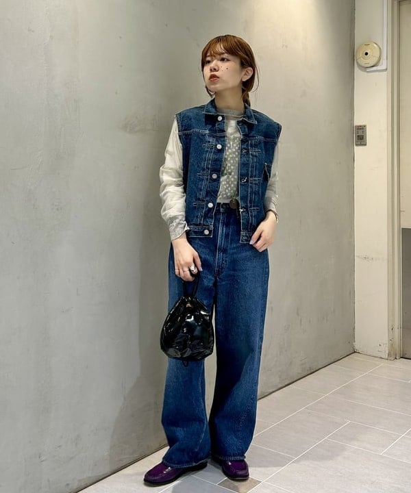 ナツハさんの「BEAMS WOMEN｜【別注】orSlow / ワイド フィット デニム パンツ」を使ったコーディネート