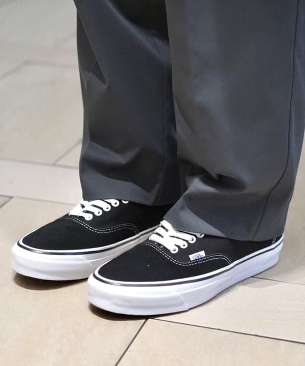 rogiさんの「BEAMS WOMEN｜VANS / PREMIUM オーセンティック 44」を使ったコーディネート