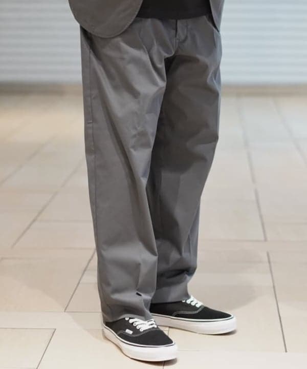 rogiさんの「BEAMS WOMEN｜VANS / PREMIUM オーセンティック 44」を使ったコーディネート