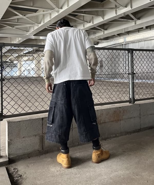 NADEL ナデールさんの「BEAMS WOMEN｜フェード カーゴパンツ」を使ったコーディネート