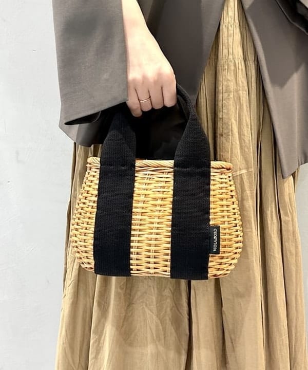 ヒライさんの「BEAMS WOMEN｜【別注】ne Quittez pas / ボイル シャーリング ワンピース」を使ったコーディネート