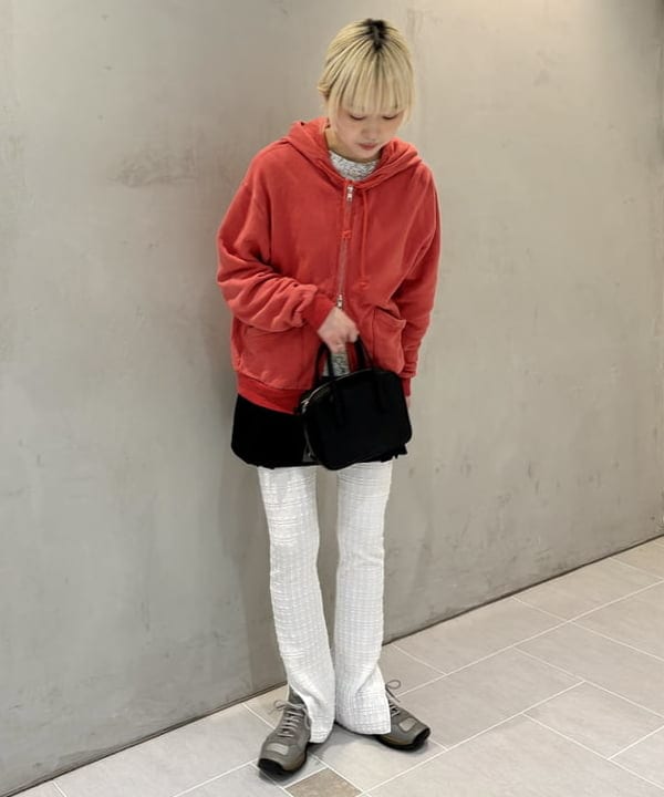 amaさんの「BEAMS WOMEN｜【別注】FRED PERRY / Pleated Shorts」を使ったコーディネート
