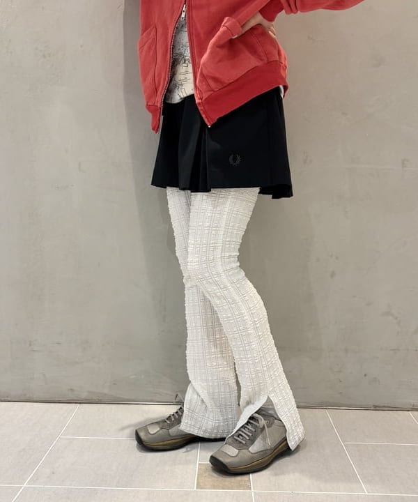 amaさんの「BEAMS WOMEN｜【別注】FRED PERRY / Pleated Shorts」を使ったコーディネート