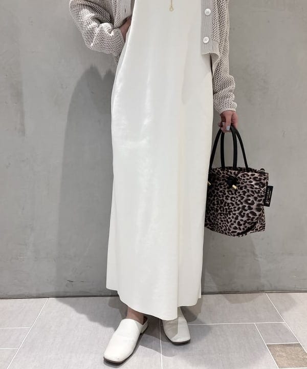 坂本 涼花さんの「BEAMS WOMEN｜VIOLAd&rsquo;ORO / ナイロン レオパード トートバッグ S」を使ったコーディネート