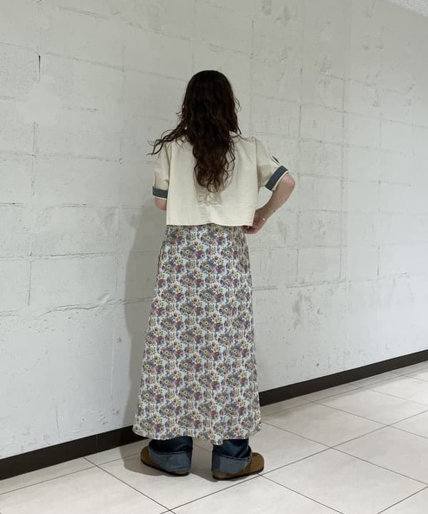 モモさんの「BEAMS WOMEN｜リバティ ベルト ノースリーブ ワンピース」を使ったコーディネート
