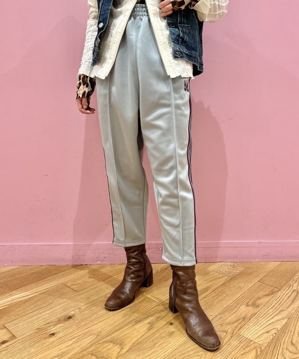 中村 ほのかさんの「BEAMS WOMEN｜【別注】orSlow / デニム カットオフ ベスト」を使ったコーディネート