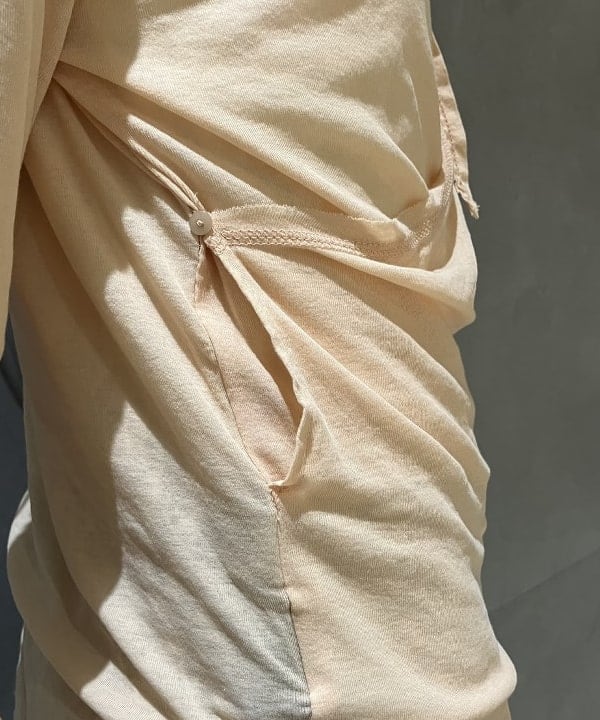 nodokaさんの「BEAMS WOMEN｜maturely / カシュクール ストラップ ロング スリーブ」を使ったコーディネート