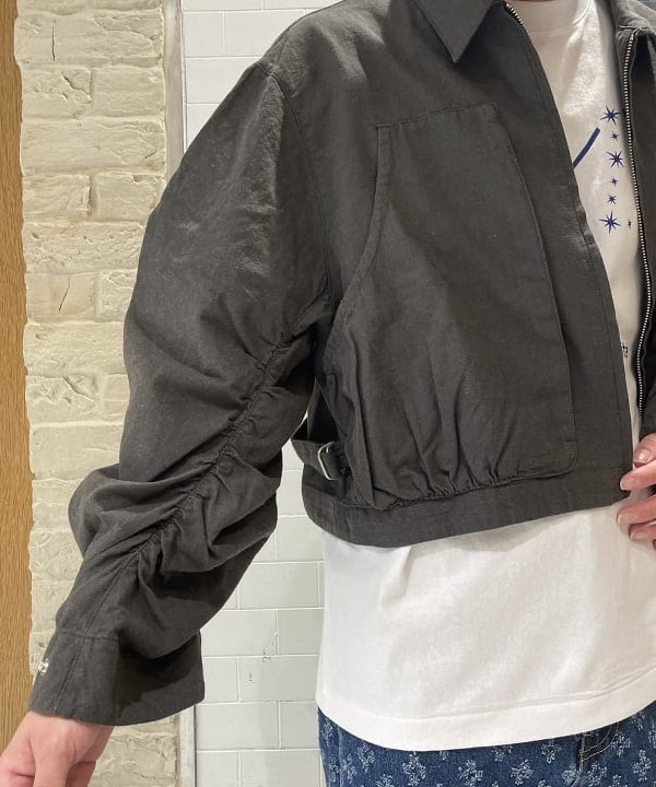 マツミヤさんの「BEAMS WOMEN｜maturely / バルーン ギャザー ブルゾン」を使ったコーディネート