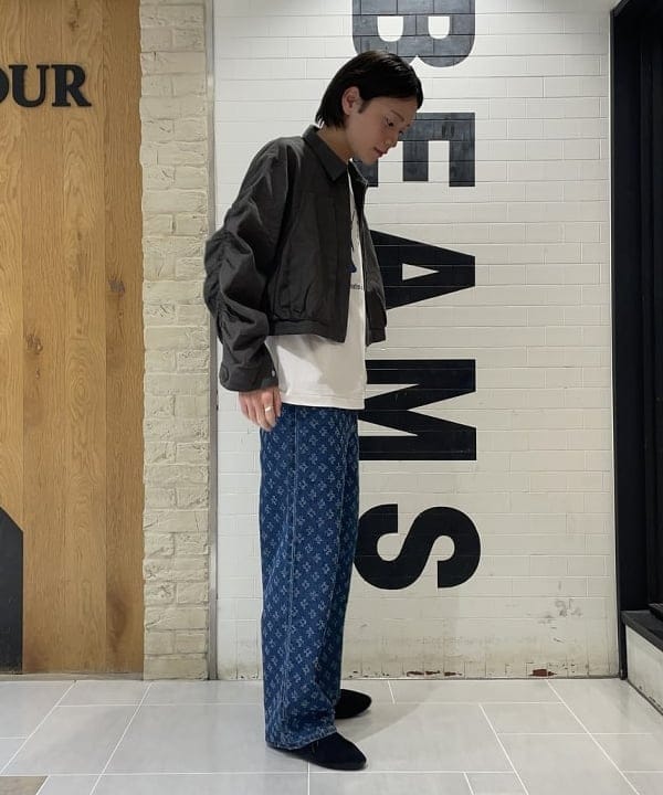 マツミヤさんの「BEAMS WOMEN｜maturely / バルーン ギャザー ブルゾン」を使ったコーディネート