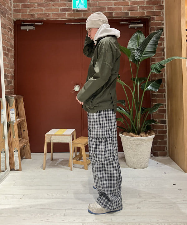 ディクソン 太陽さんの「BEAMS WOMEN｜【別注】Barbour / BEDALE New Barbour Tech Classic Fit」を使ったコーディネート