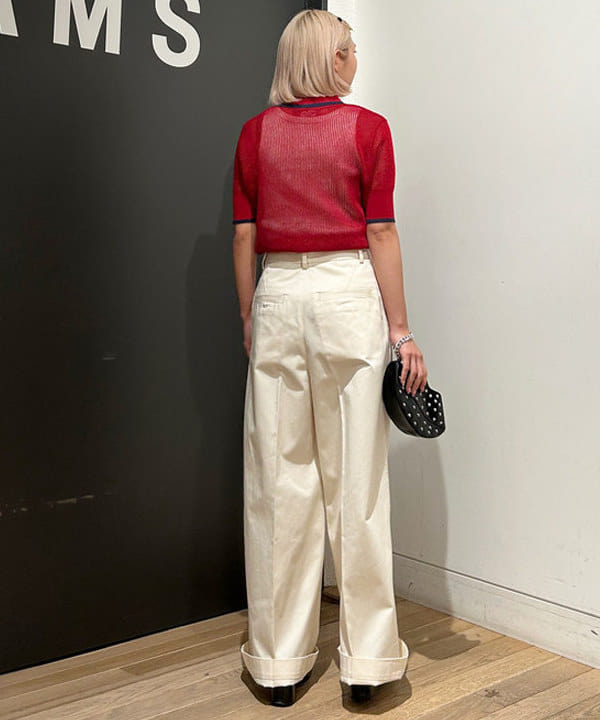 佐藤 亜美さんの「BEAMS WOMEN｜【別注】FRED PERRY / RIB KNITTED SHIRT」を使ったコーディネート