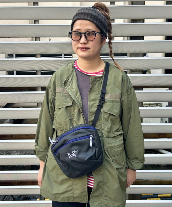 Kyooka Sayakaさんの「BEAMS WOMEN｜ソリッド ミリタリー ブルゾン ノーカラー」を使ったコーディネート