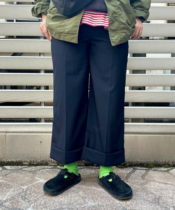 Kyooka Sayakaさんの「BEAMS WOMEN｜ソリッド ミリタリー ブルゾン ノーカラー」を使ったコーディネート