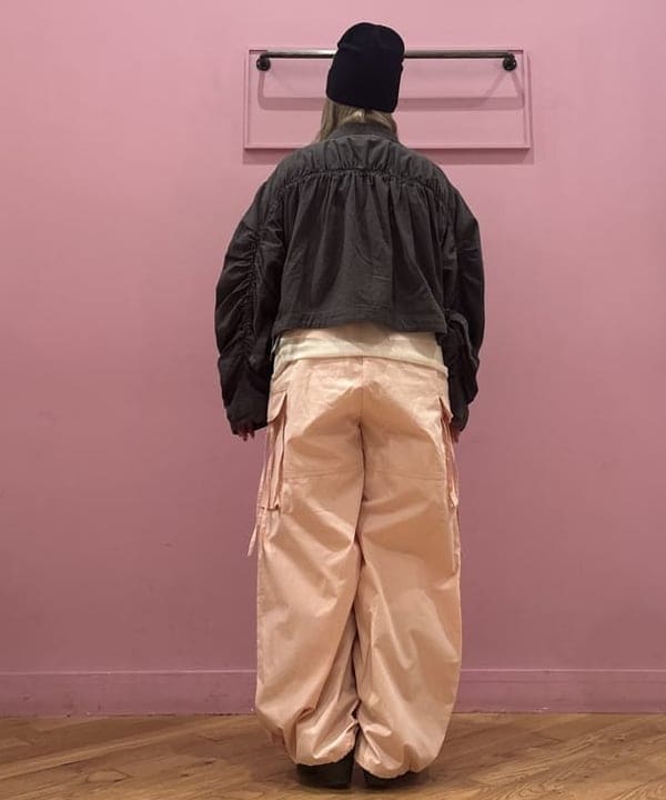 ここあさんの「BEAMS WOMEN｜ストラップ カーゴ ワイド パンツ」を使ったコーディネート